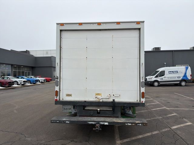 Used 2017 Chevrolet Express 3500 image 7