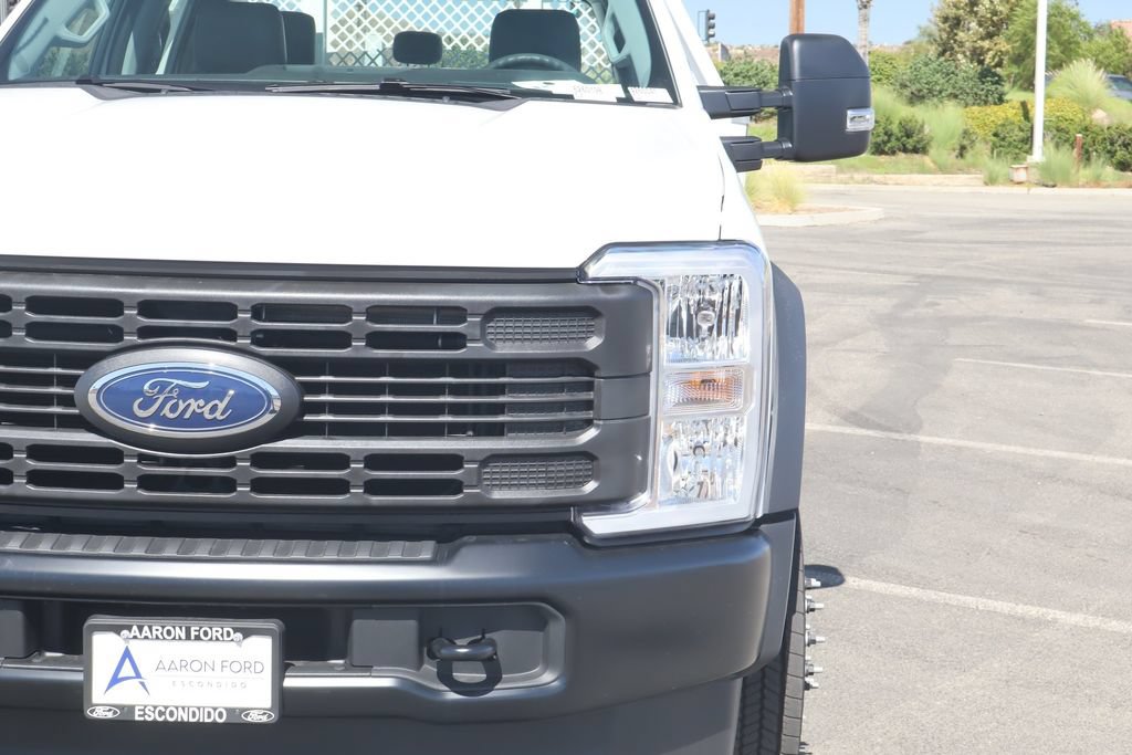 New 2026 Ford F550 4x4 Crew Cab image 8