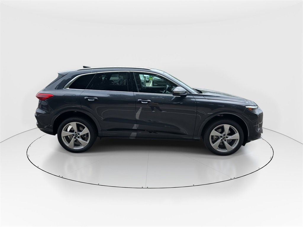 New 2025 Audi Q5 Premium Plus image 8