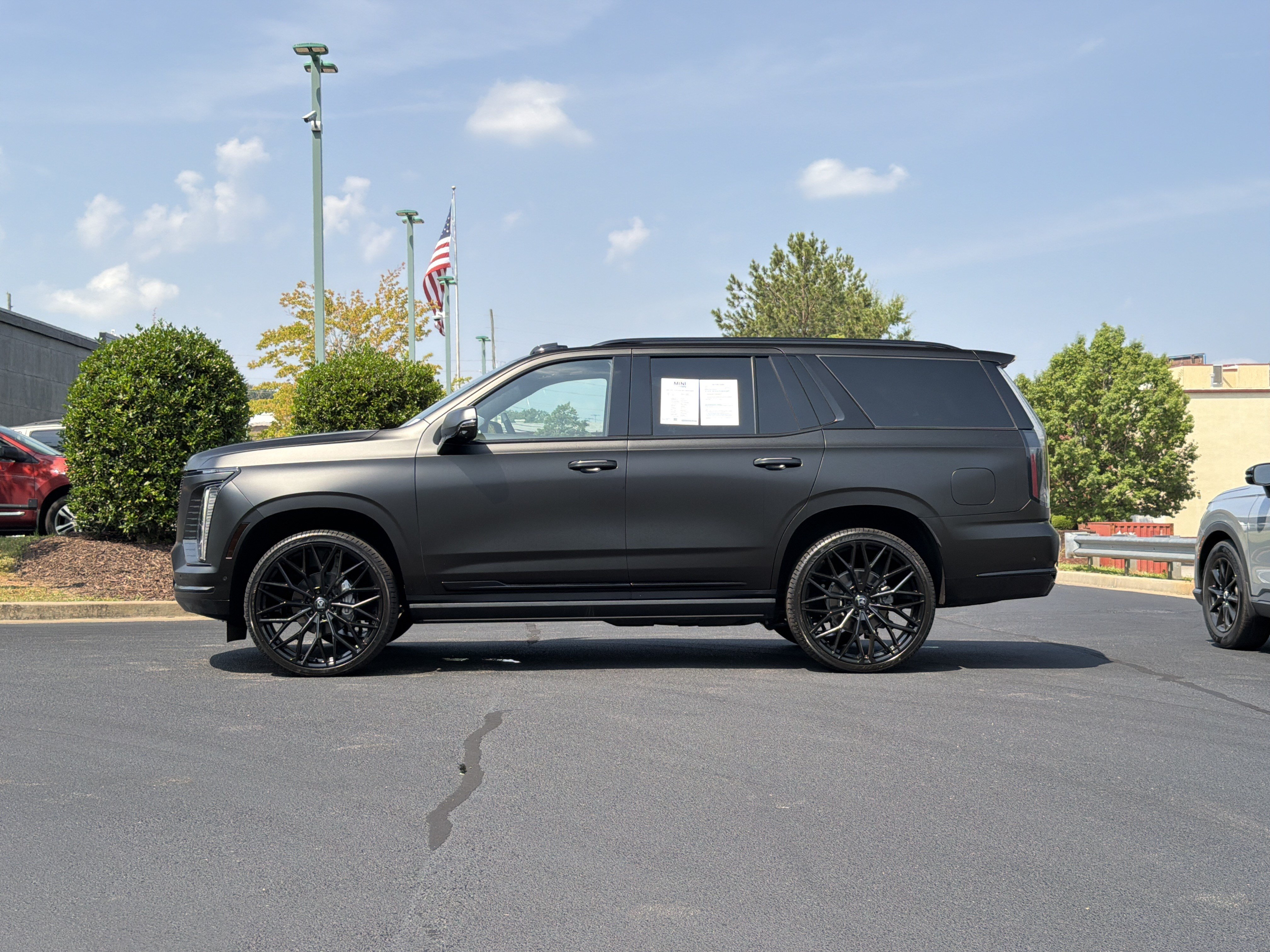 Used 2026 Cadillac Escalade Platinum Sport w/ LPO, ONYX Package AWD/4WD image 14