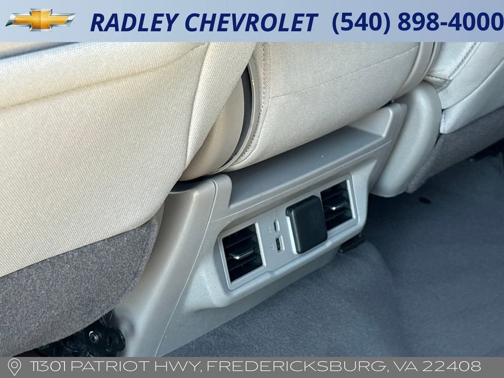 Used 2024 Chevrolet Silverado 1500 LT AWD/4WD image 12