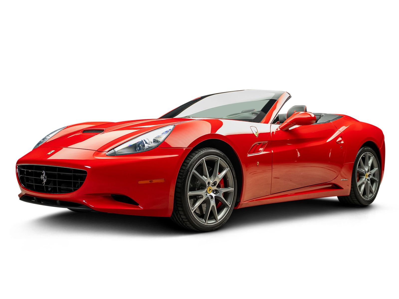 Used 2013 Ferrari California RWD image 17