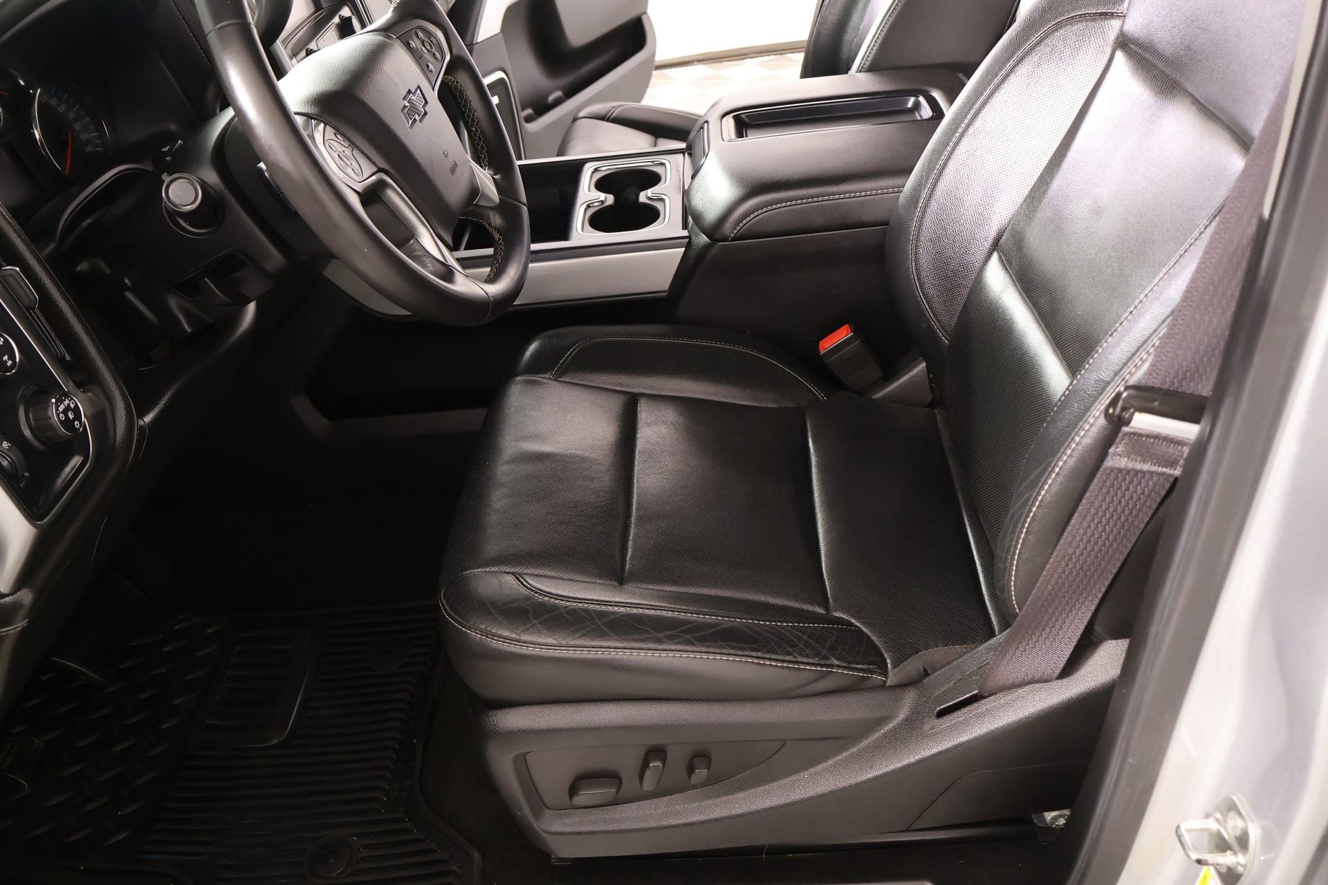 Used 2015 Chevrolet Silverado 2500 LTZ w/ Duramax Plus Package image 11