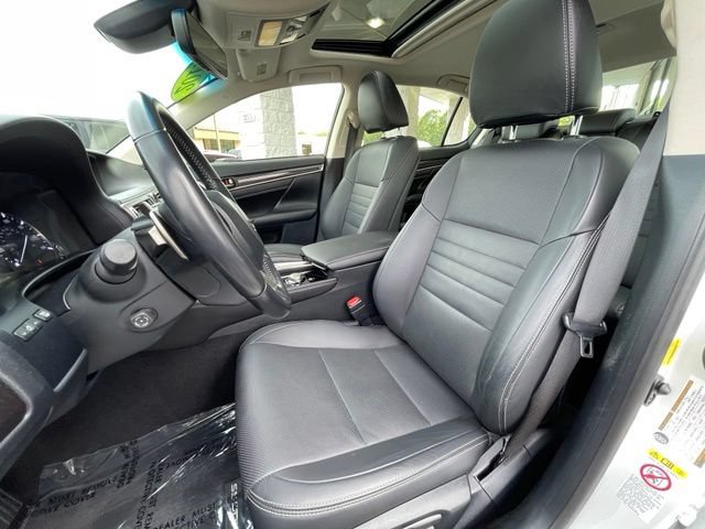 Used 2017 Lexus GS 350 RWD image 12