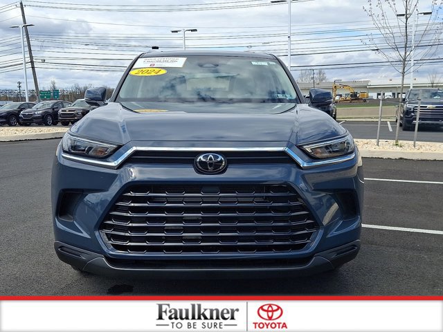 Certified 2024 Toyota Grand Highlander XLE image 2