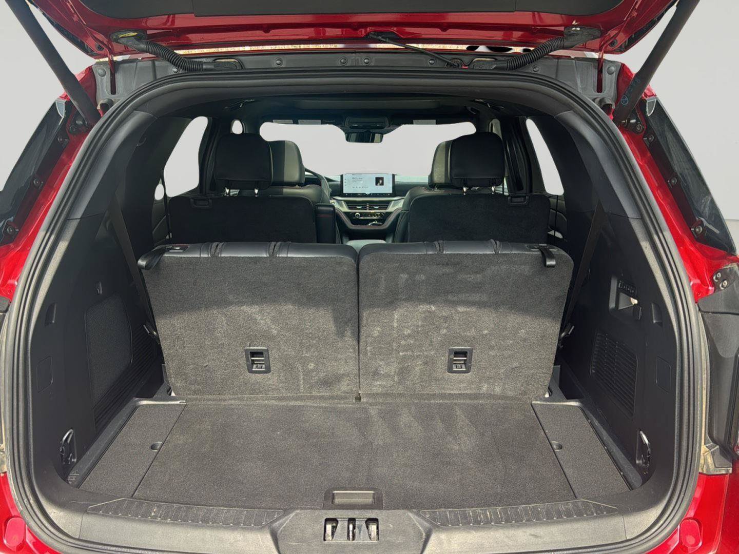 Used 2025 Ford Explorer ST AWD/4WD image 21