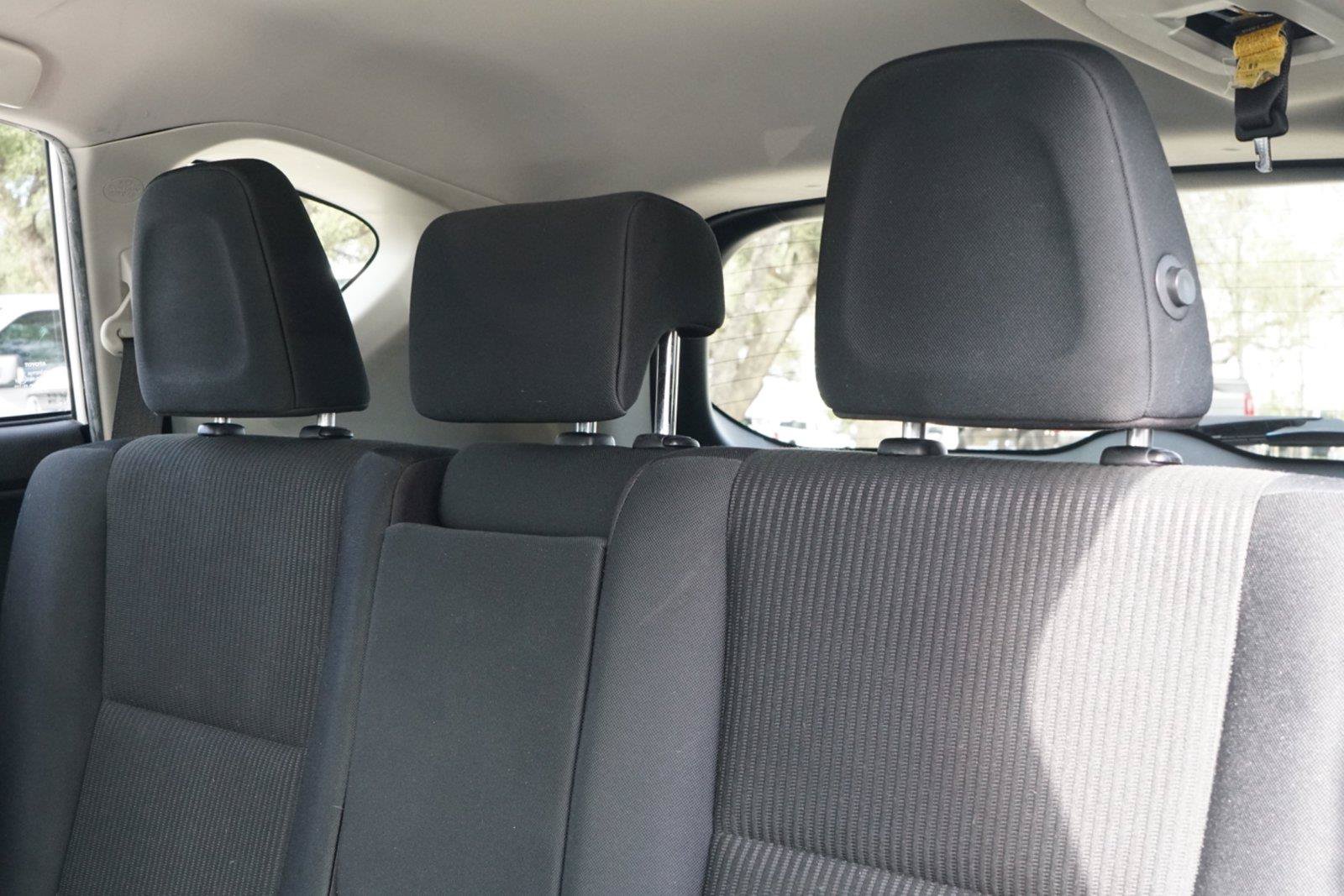 Used 2016 Toyota RAV4 LE FWD image 22