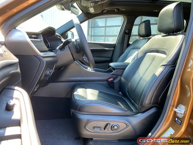 New 2026 Jeep Grand Cherokee L Limited w/ Limited Altitude Package AWD/4WD image 27
