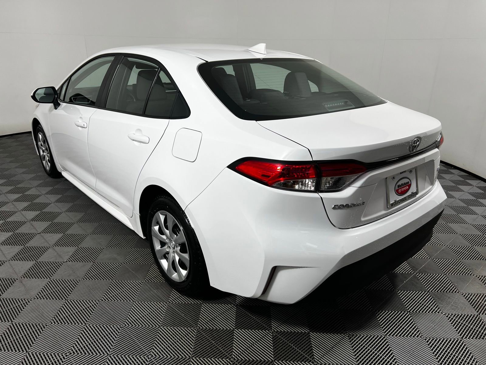 Certified 2025 Toyota Corolla LE image 7