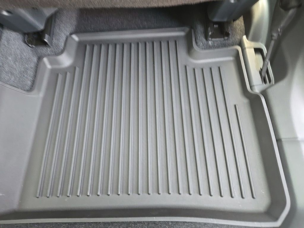 New 2026 Nissan Rogue SV image 31