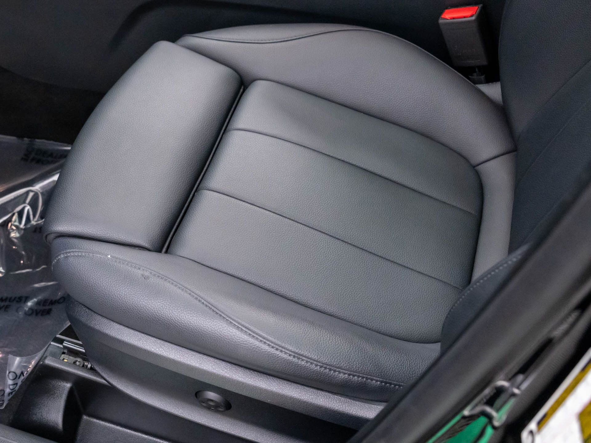 Certified 2023 Mercedes-Benz GLB 250 4MATIC image 16