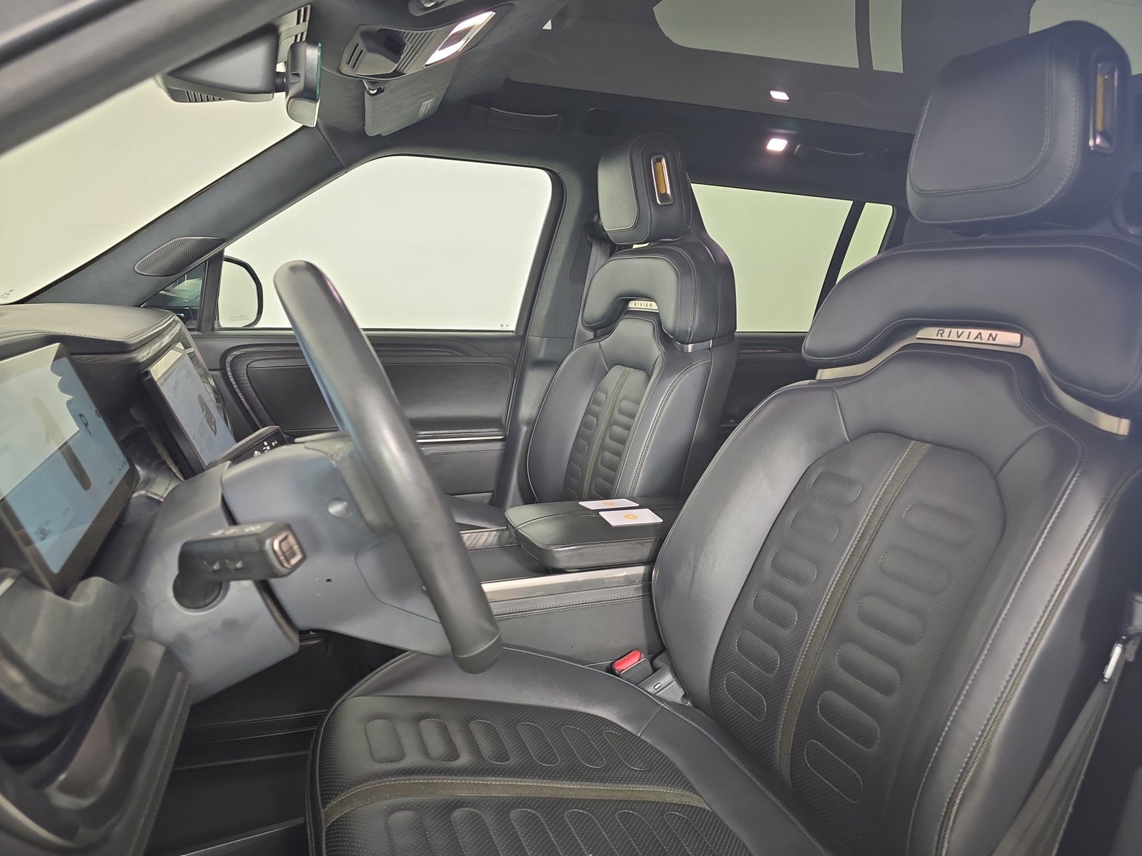 Used 2023 Rivian R1S Launch Edition AWD/4WD image 20