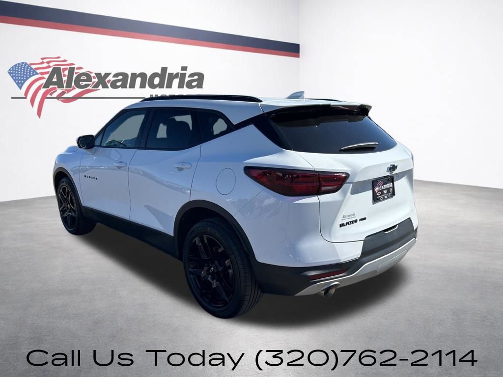 Certified 2024 Chevrolet Blazer LT w/ LPO, Black Grille Bar Package AWD/4WD image 9