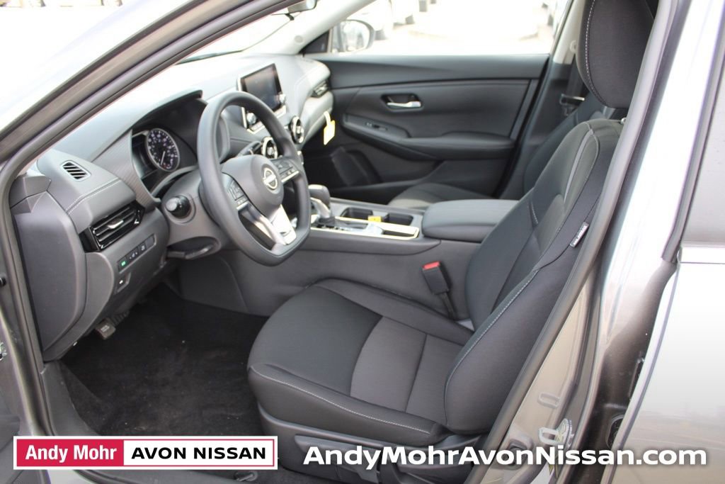 New 2025 Nissan Sentra SV image 8