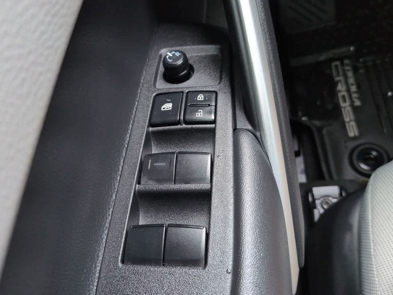 Certified 2026 Toyota Corolla Cross LE FWD image 21