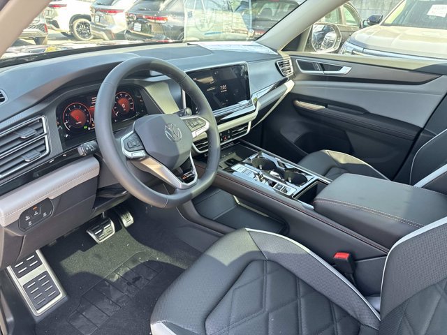 New 2026 Volkswagen Atlas Peak Edition AWD/4WD image 14