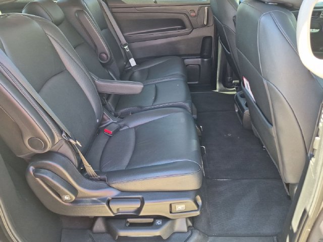 Used 2025 Honda Odyssey EX-L image 32
