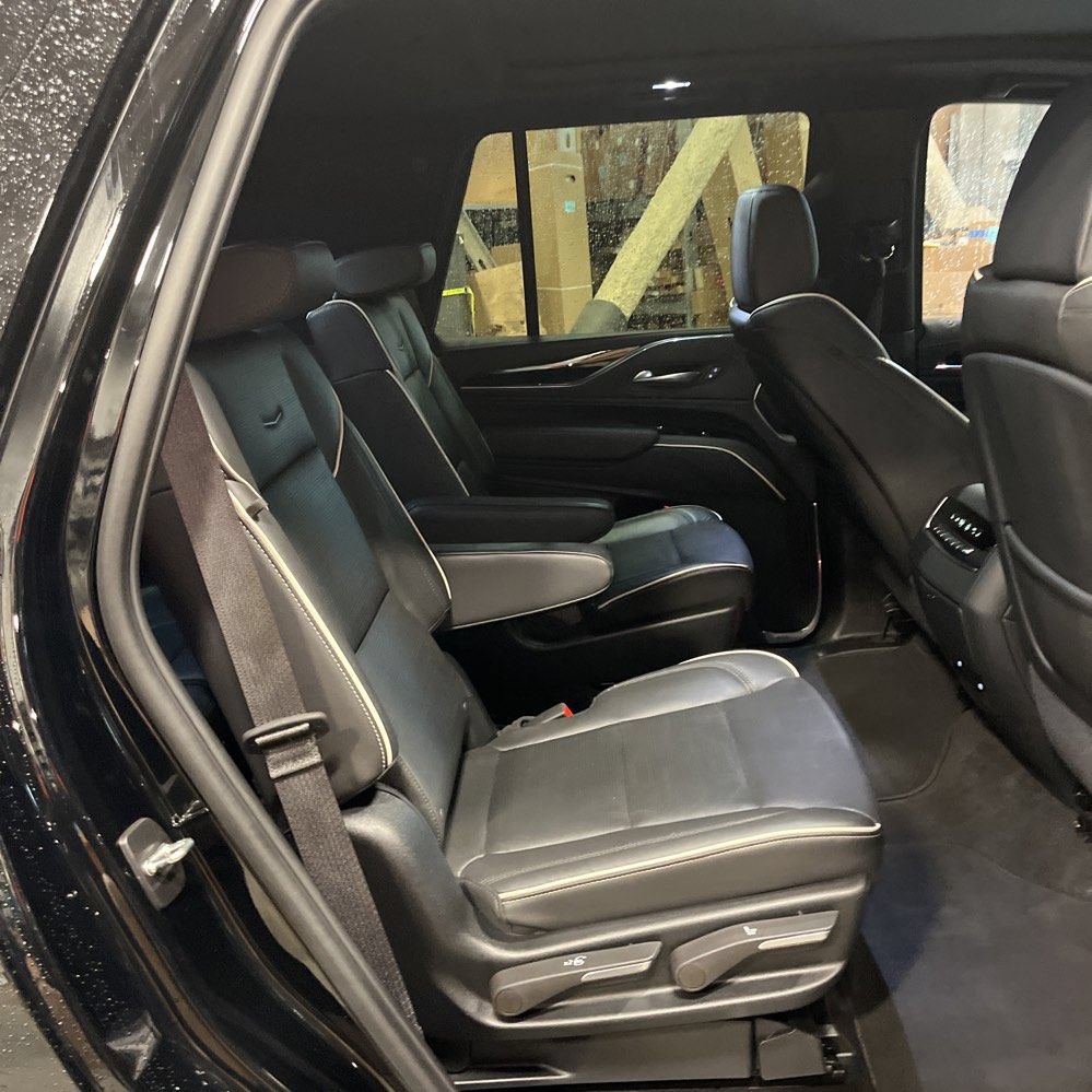 Used 2024 Cadillac Escalade Sport w/ Touring Package AWD/4WD image 24
