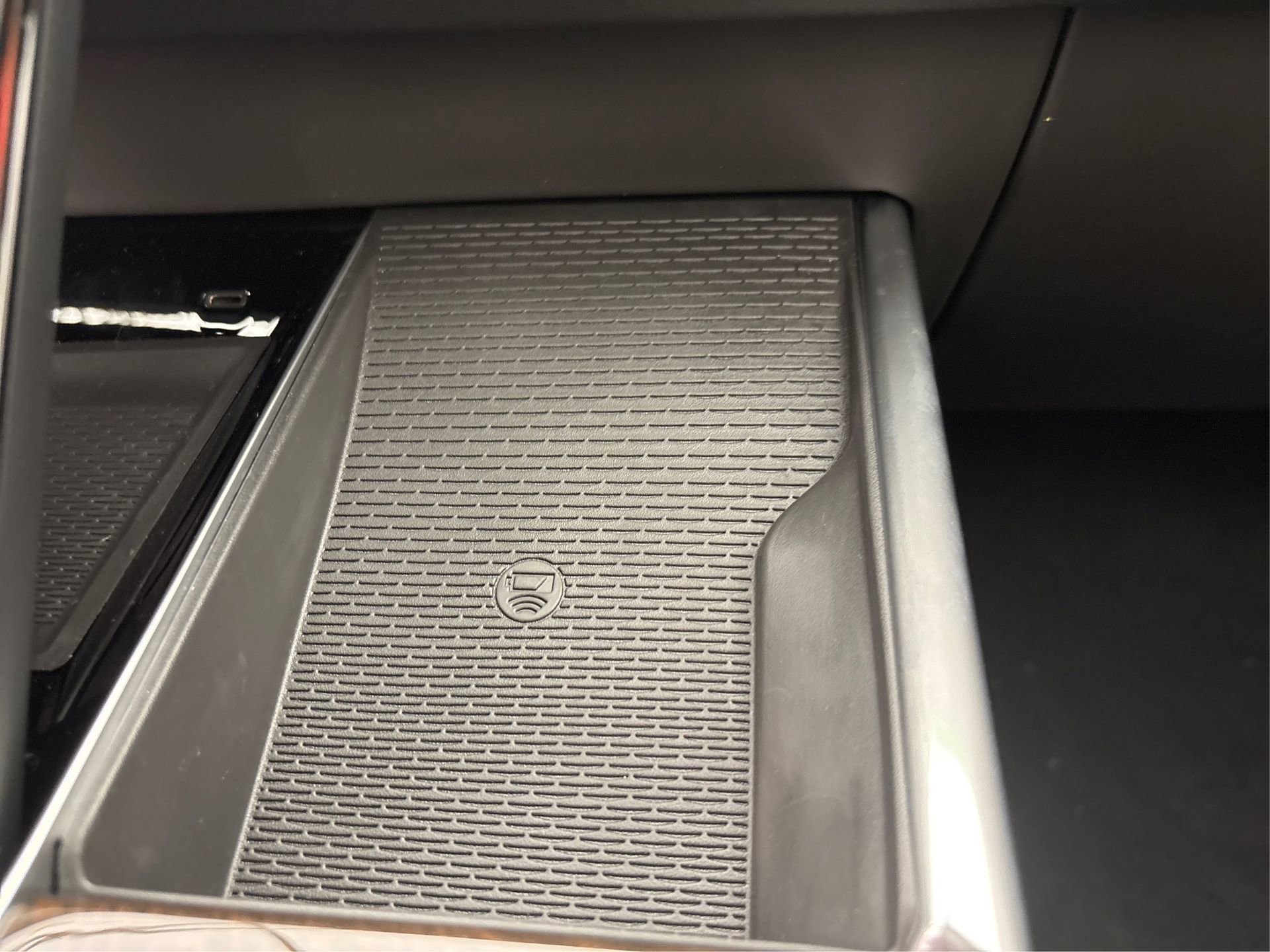 New 2025 Cadillac Escalade ESV Sport Platinum image 34