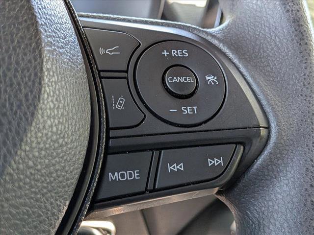 Used 2021 Toyota RAV4 LE FWD image 13