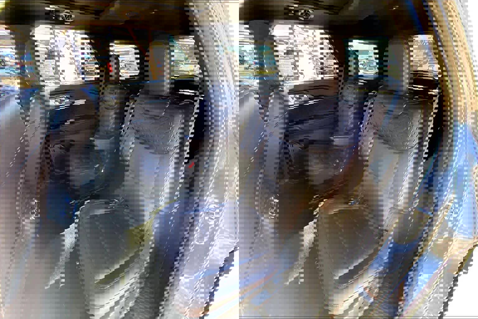 Used 2025 Ford Explorer Platinum w/ LUX Leather Package image 19