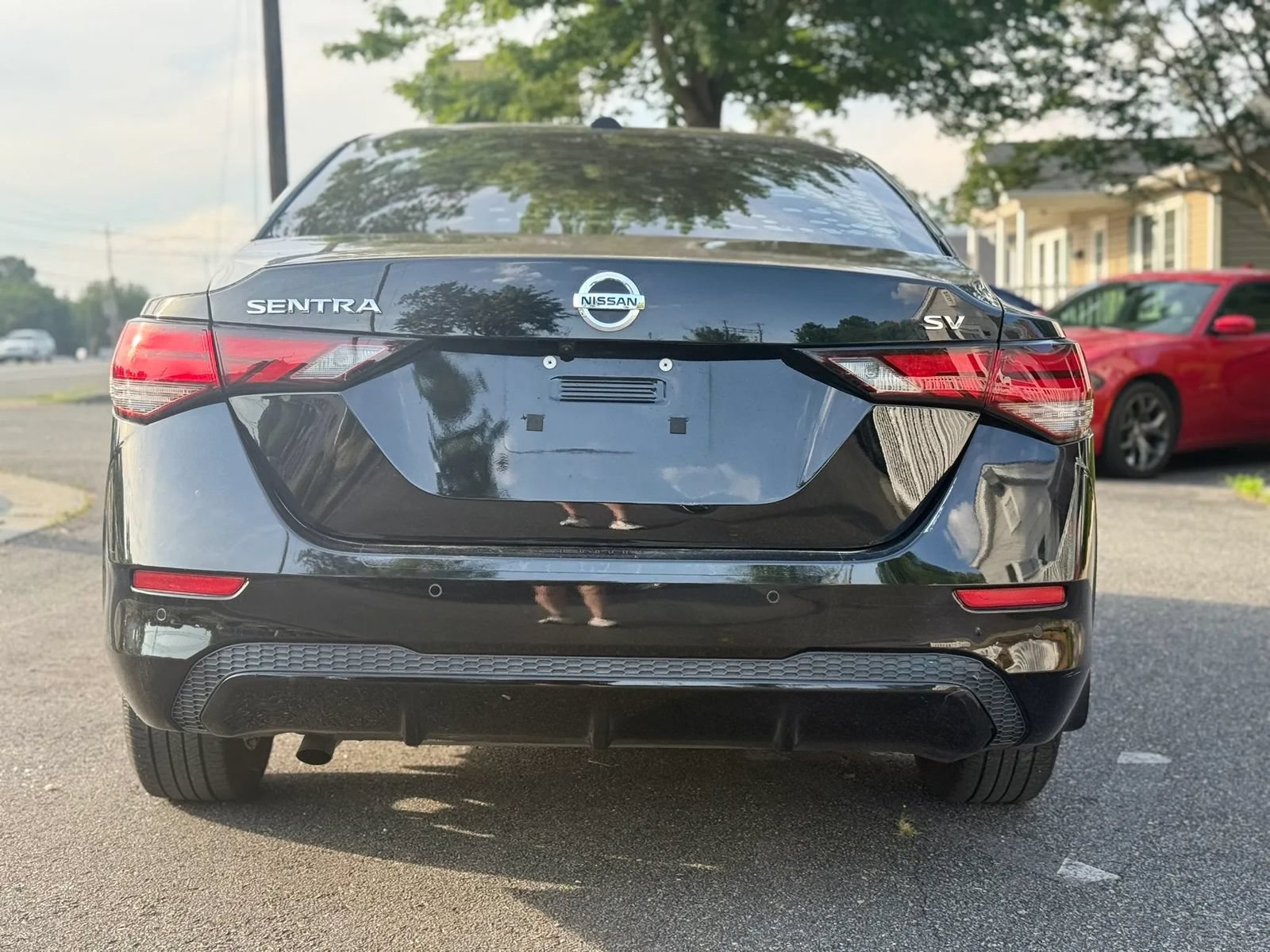 Used 2023 Nissan Sentra SV FWD image 5