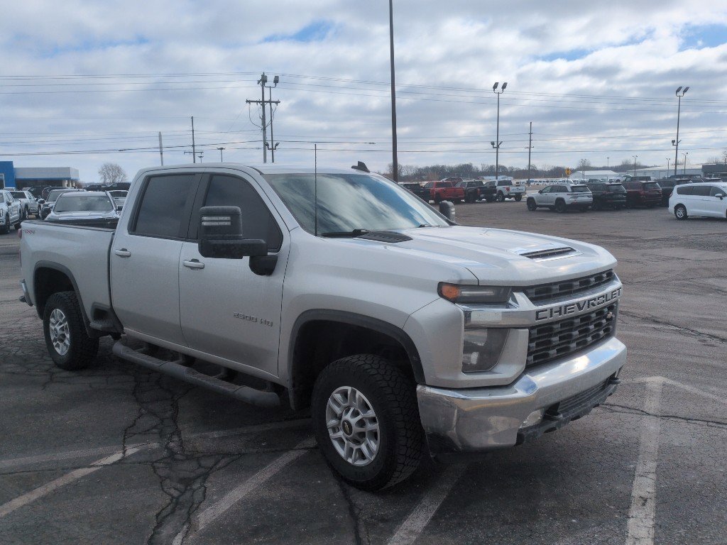 Used 2022 Chevrolet Silverado 2500 LT w/ Convenience Package image 4