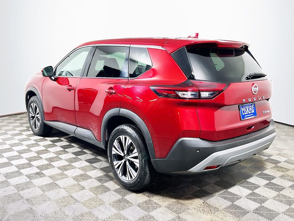 Used 2021 Nissan Rogue SV image 5