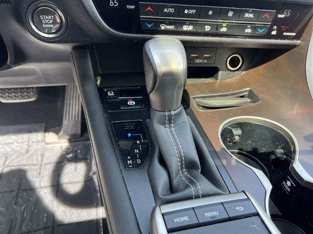 Certified 2022 Lexus RX 350 AWD w/ Premium Package image 18