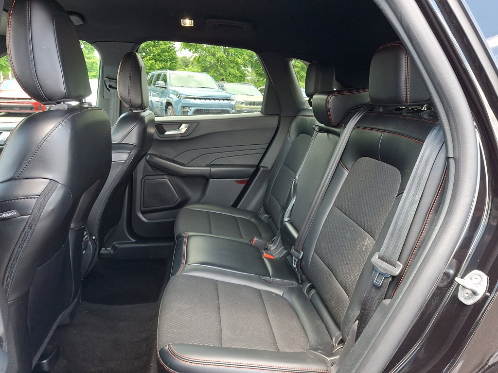 Used 2025 Ford Escape ST-Line AWD/4WD image 20