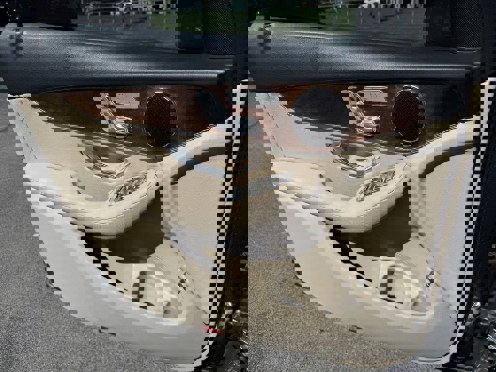 Used 2017 Mercedes-Benz GLC 300 image 16