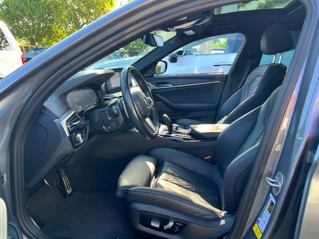 Used 2023 BMW 530i w/ M Sport Package RWD image 5