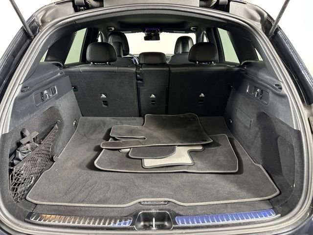 Used 2023 Mercedes-Benz GLC 300 4MATIC image 25