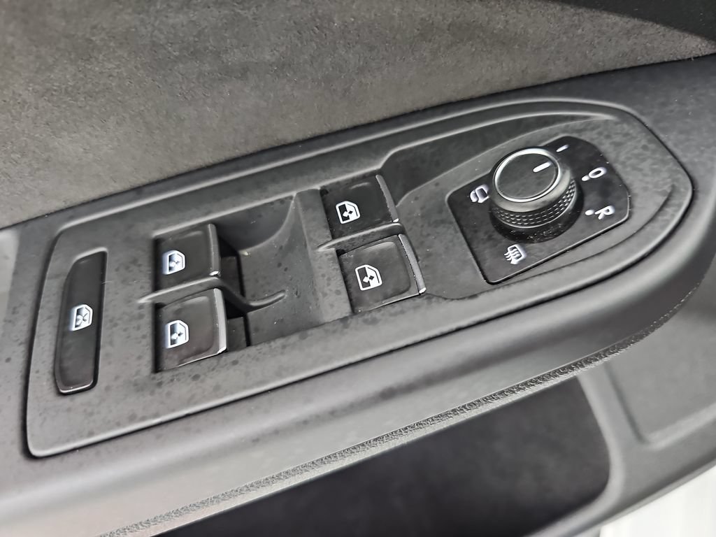 Used 2024 Volkswagen GTI S FWD image 35