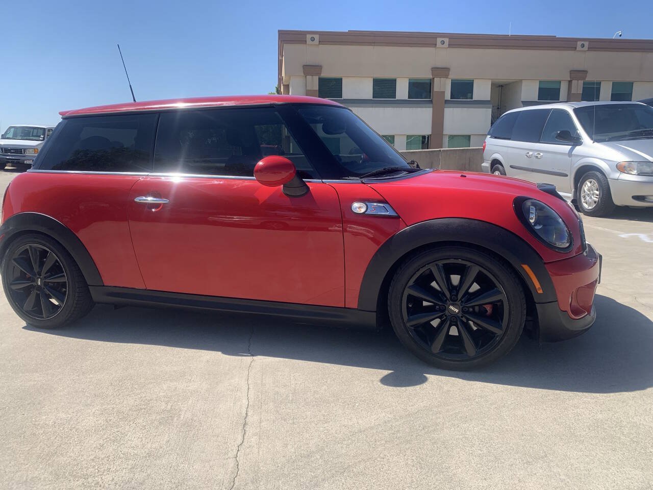 Used 2011 MINI Cooper S FWD image 5