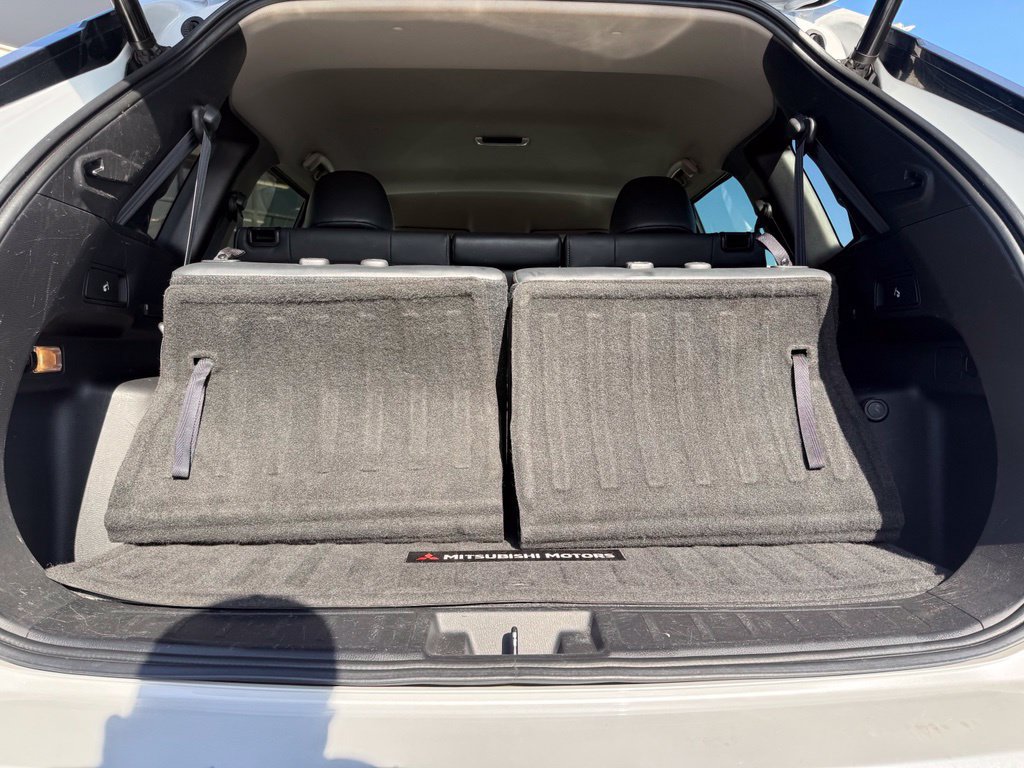 Used 2022 Mitsubishi Outlander SE FWD image 9