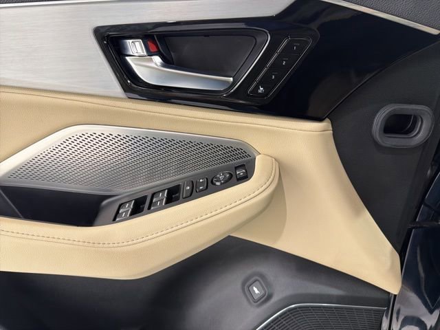 Certified 2023 Acura MDX SH-AWD image 11