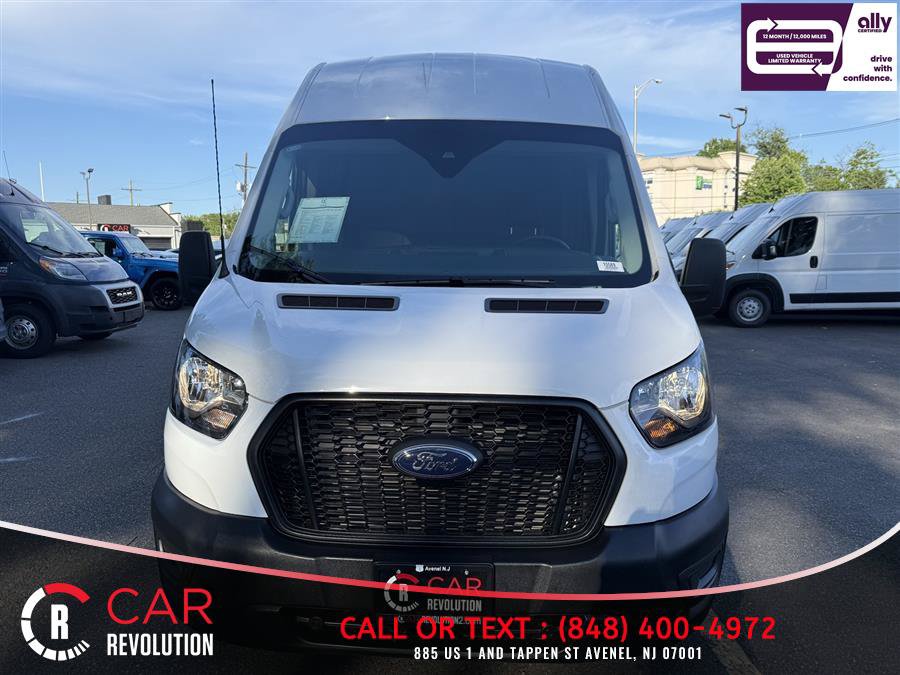 Used 2025 Ford Transit 250 148 High Roof AWD image 2