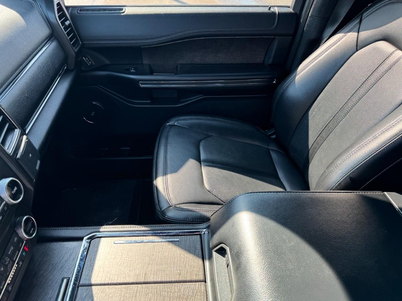 Certified 2021 Ford Expedition Limited image 14