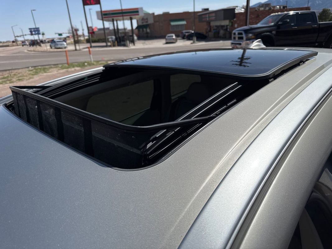 Used 2015 Volvo XC60 T6 w/ Proximity Package image 38