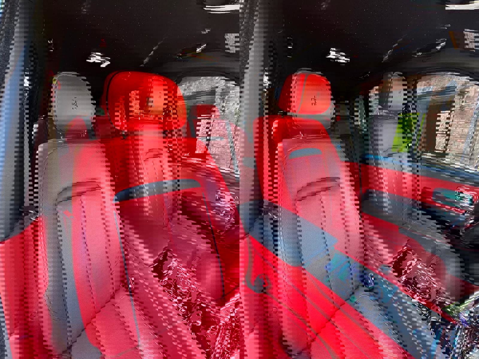 Used 2021 Rolls-Royce Cullinan image 38