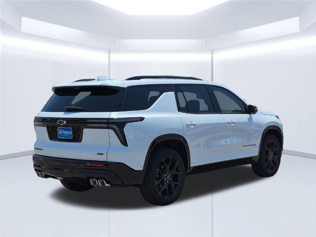 New 2026 Chevrolet Traverse RS w/ LPO, Floor Liner Package FWD image 6