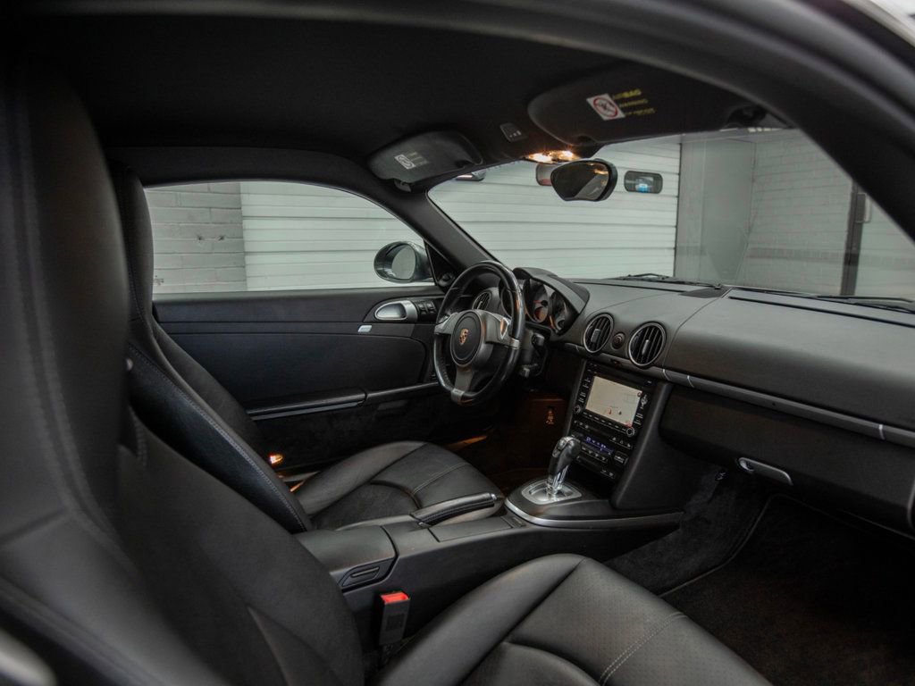 Used 2010 Porsche Cayman S image 17
