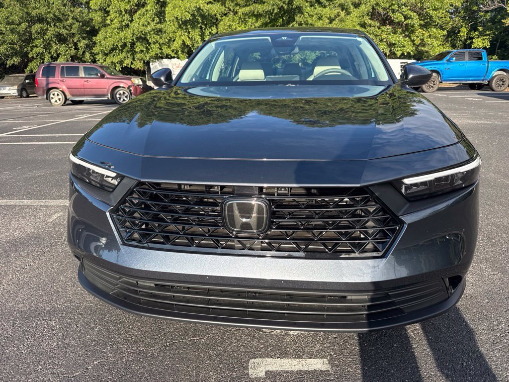 Used 2024 Honda Accord EX image 8