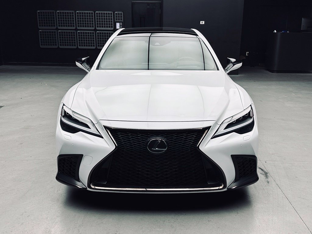 Used 2022 Lexus LS 500 F Sport AWD/4WD image 11