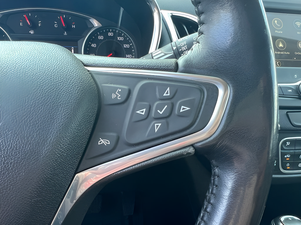 Used 2019 Chevrolet Equinox LT w/ Driver Convenience Package FWD image 27