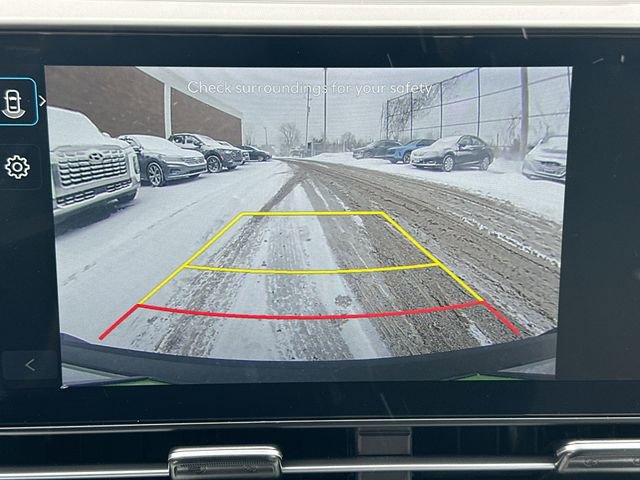 Used 2025 Hyundai Kona SEL image 24