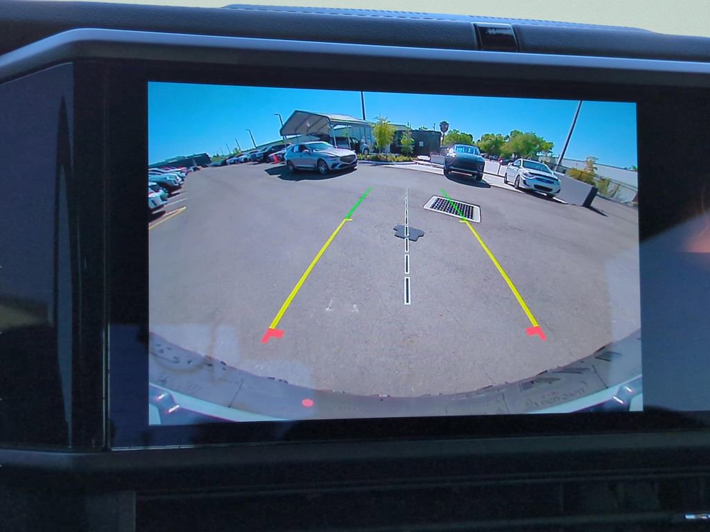 Used 2025 Jeep Wrangler Rubicon w/ Safety Group image 16