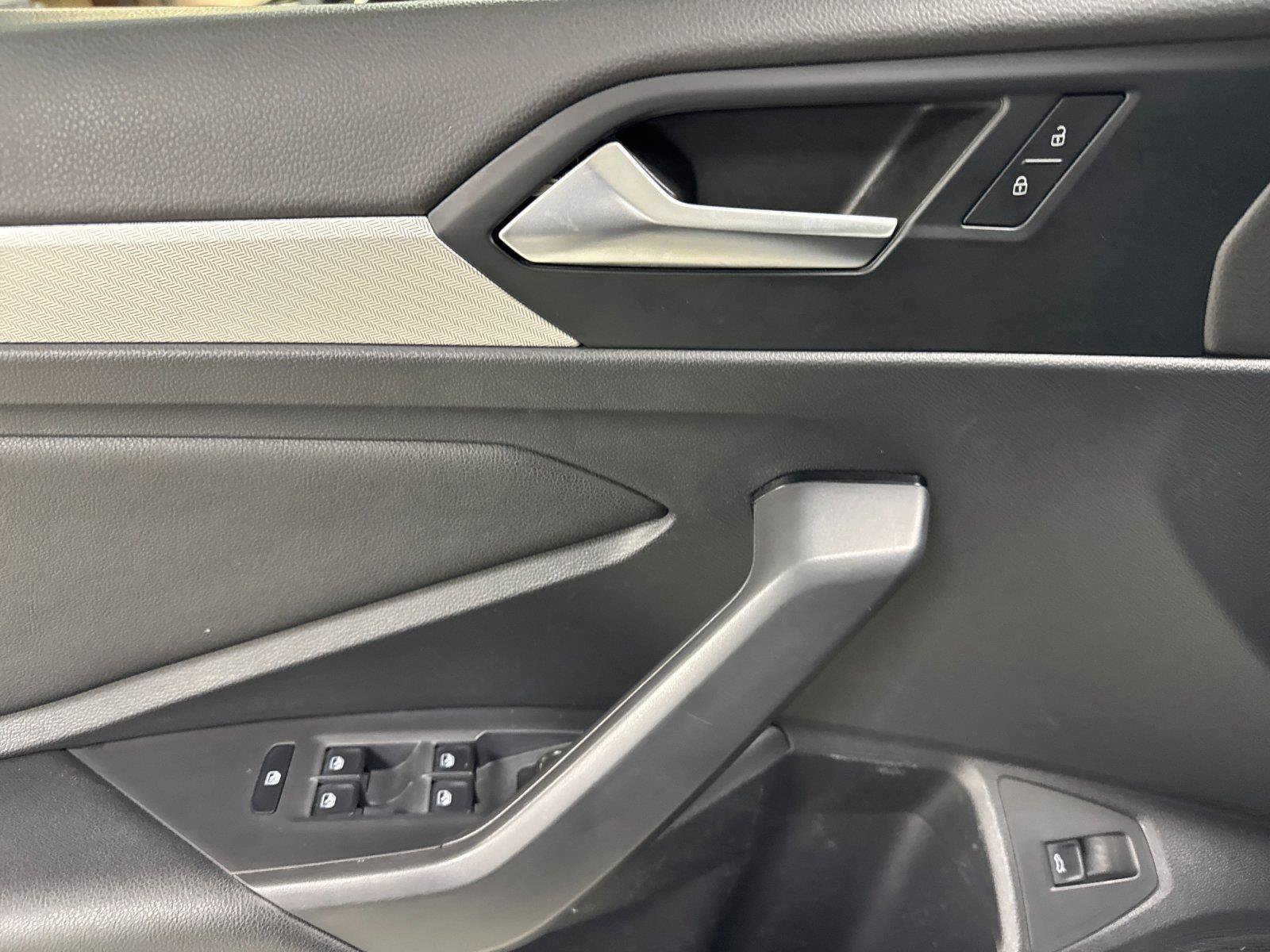 Used 2019 Volkswagen Jetta S w/ Driver Assistance Package FWD image 10