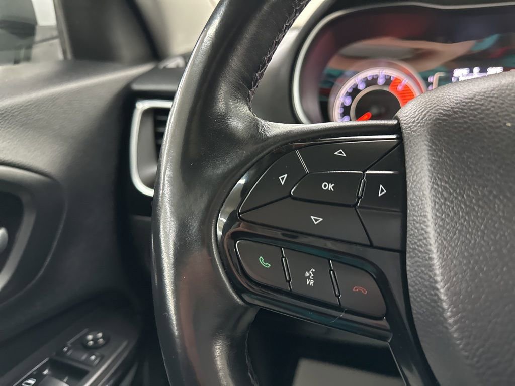 Used 2019 Jeep Cherokee Latitude Plus image 34